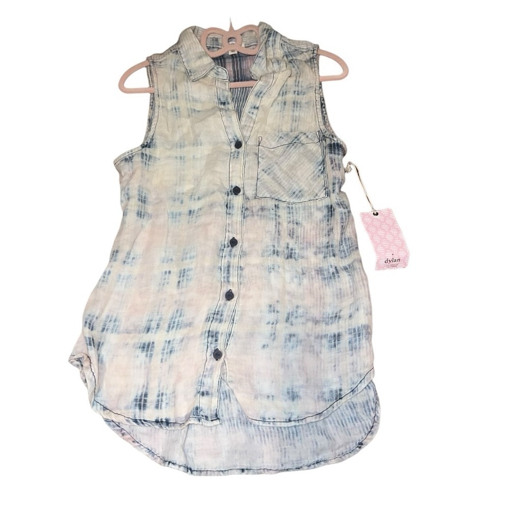 Dylan acid wash sleeveless button up collared top size small NWT - Picture 4 of 7